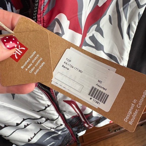 Krimson Klover Quarter Zip Top with Ski Motif and Reversible Coordinating Vest - Picture 9 of 9